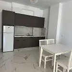 Apartment J&p *