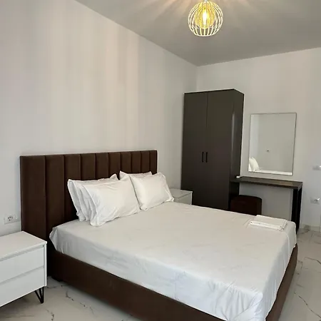 J&p * Sarandë