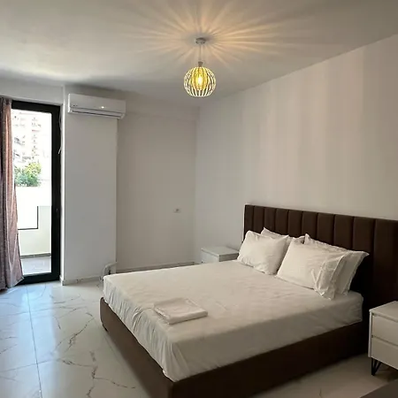 J&p Apartment