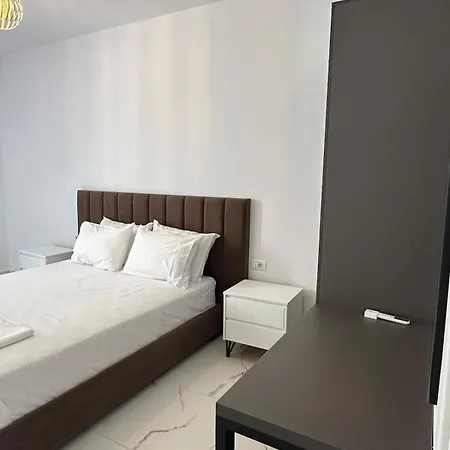 J&p * Sarandë